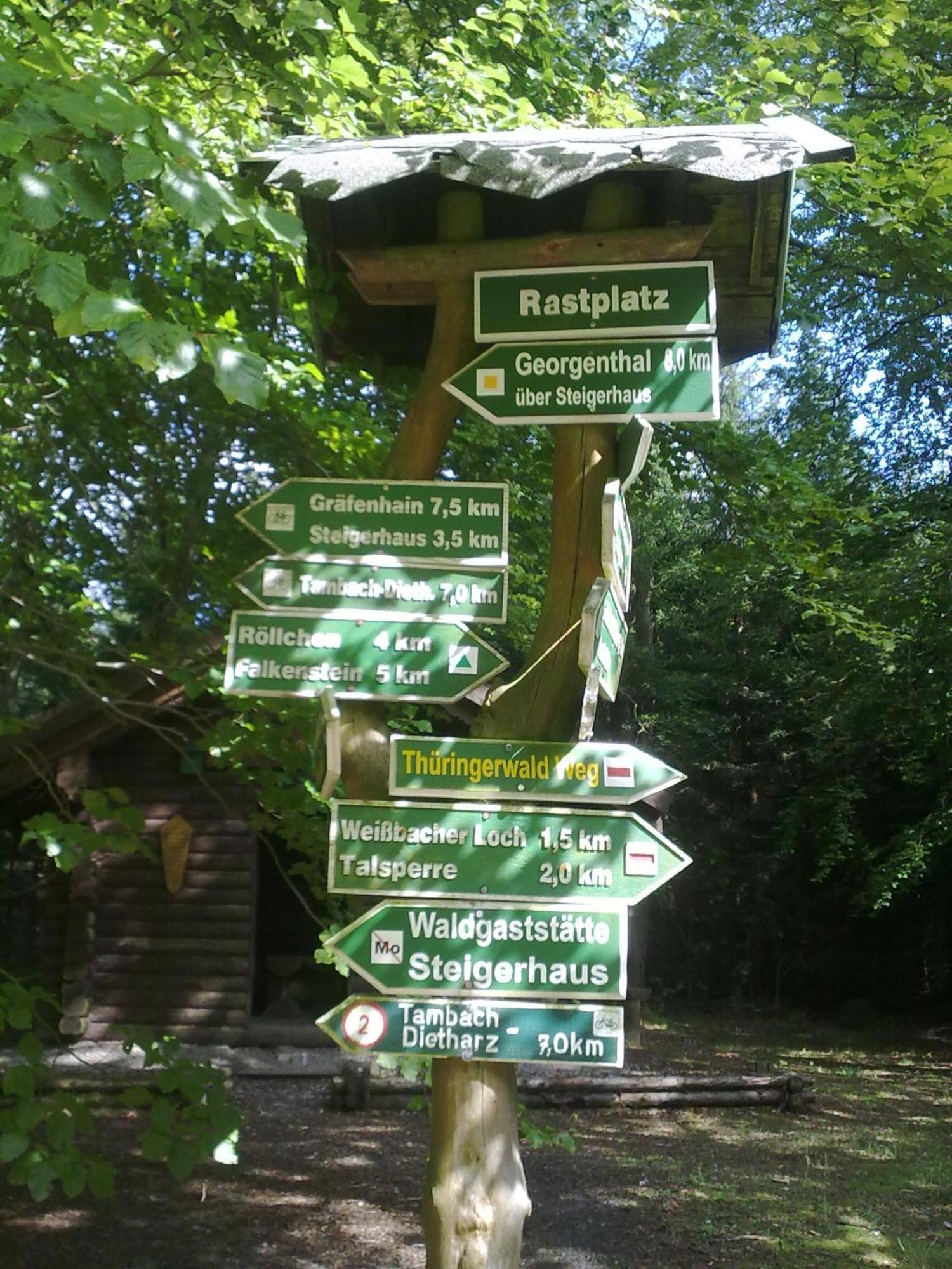 Schlossgartenpassage Ohrdruf 外观 照片